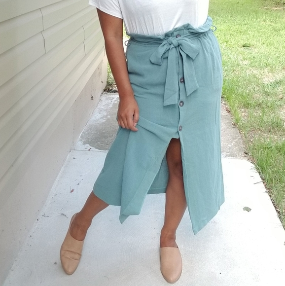 GREEN PAPERBAG BUTTON DOWN MIDI SKIRT - Picture 5 of 6